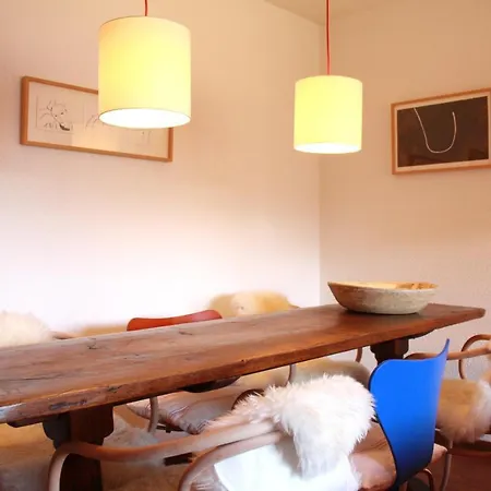 Stylish & Cozy, Prefleuri * 克莱恩 蒙塔纳